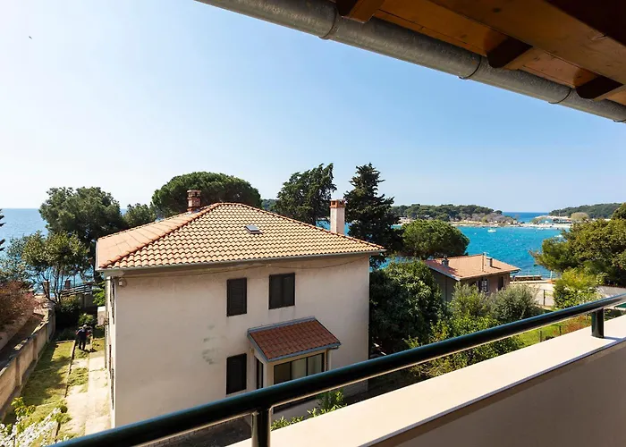 Konukevi Tonka Near And Sea Pula